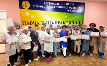 Кухарі з Решетилівської громади пройшли навчання на базі Кулінарного хабу