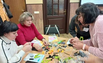 Решетилівська «початківка» — учасник проекту «Навчаймося діяльнісно разом з LEGO Tinkering Toolkit»