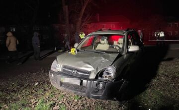 Правоохоронці розшукують свідків смертельної аварії у Карлівці, де загинули двоє сестер