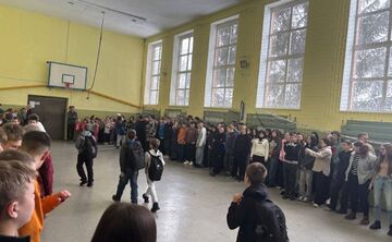 У Покровській школі вчилися реагувати на загрози
