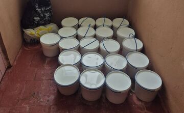 Волонтери із Пасічників продовжують виготовляти салати для ЗСУ