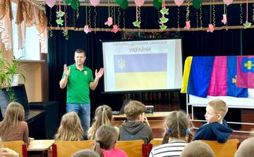 Решетилівські школярі вивчають символи рідного краю