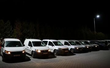 Латвійські підприємці передали українським військовим 43 автомобілі