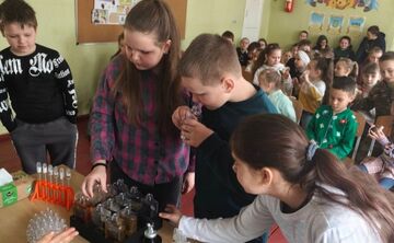 Демидівські дітлахи відвідали майстерку із виготовлення аромо-композицій