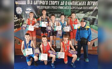 Решетилівські борці знову привезли з Полтави повний комплект нагород