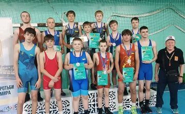 Решетилівські борці знову з повним комплектом нагород