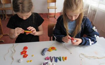 Вихованці гуртка «ХоббіArt» опанували мистецтво тістопластики