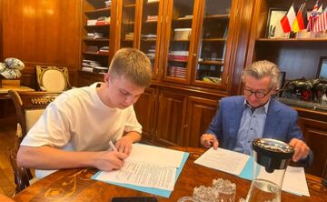 Молодіжна рада Полтавщини розпочала співпрацю з Асоціацією народних депутатів України