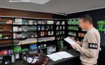 У Полтаві викрили мережу з нелегального продажу вейпів