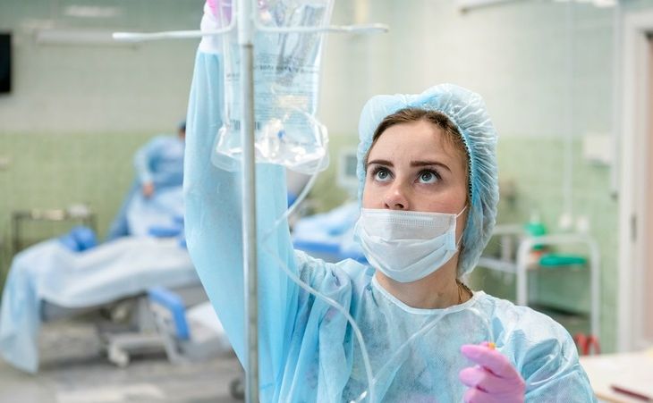 Яку зарплату у 2023 році отримуватимуть медики? - Решетилівщина.UA
