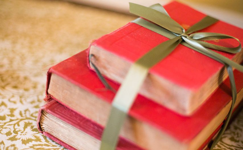 «Подаруй бібліотеці книгу»: жителів та гостей громади запрошують ...