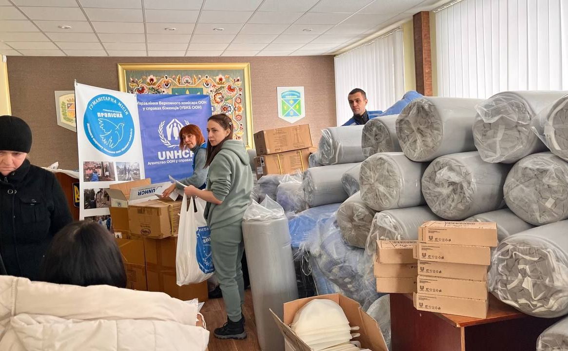 Гуманітарний центр «Проліска» видав близько 1600 наборів переселенцям Решетилівської громади