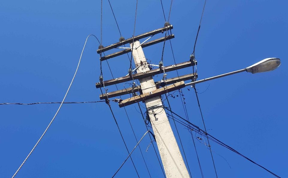 Енергетики попереджають про можливі обриви ліній електропередач