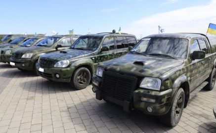 Тривають збори коштів на автівки для земляків-військовослужбовців