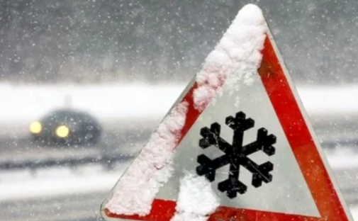 Сніг і ожеледиця: на Полтавщині погіршуються погодні умови