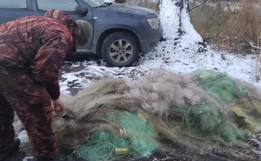 На Кременчуцькому водосховищі вилучили майже 3 км незаконних сіток