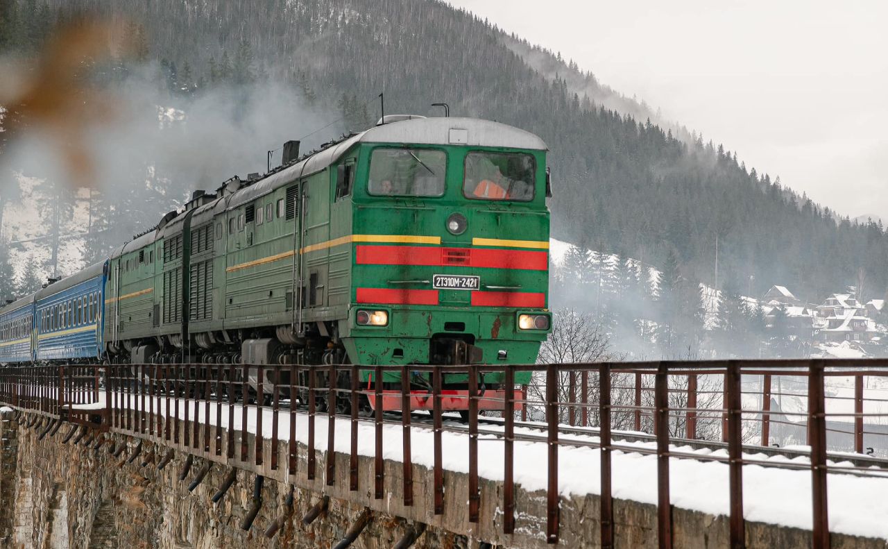 Через Полтаву і Миргород курсуватиме додатковий потяг до Карпат