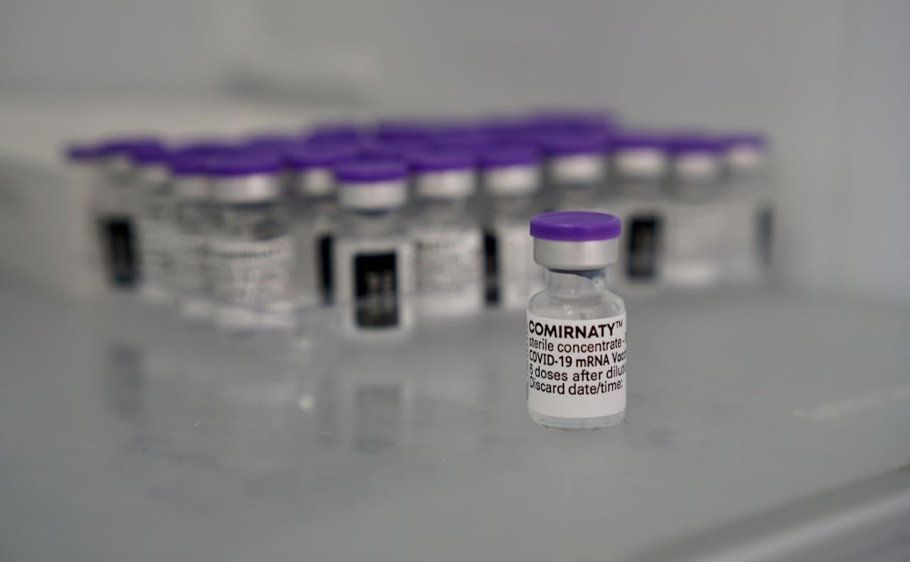 Понад 200 тисячі доз омікрон-специфічної вакцини проти COVID-19 доставлено в Україну
