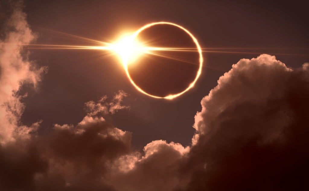Сьогодні земляни можуть побачити повне сонячне затемнення