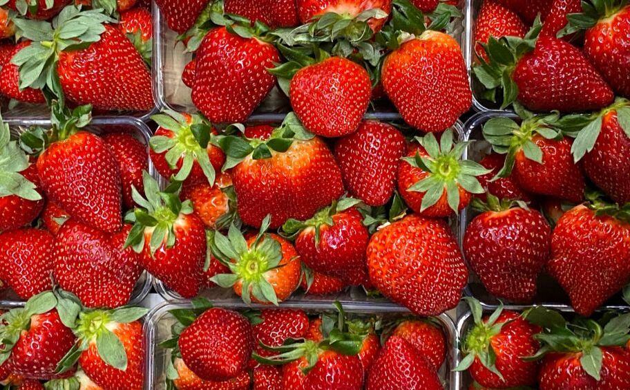 Скоро сезон полуниці: якою буде ціна на ягоду