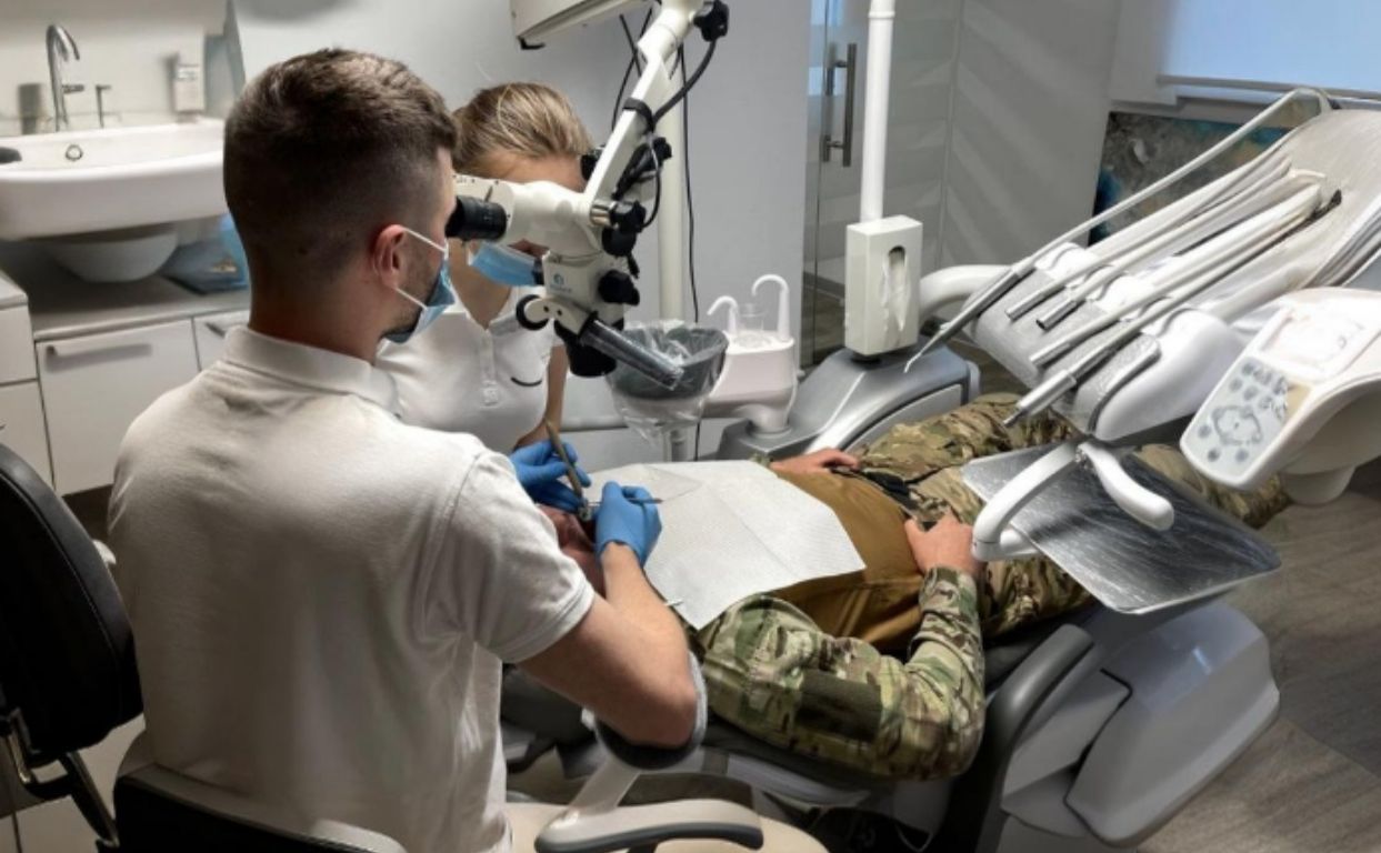 Перелік безоплатних стоматологічних послуг для військових та ветеранів розширено