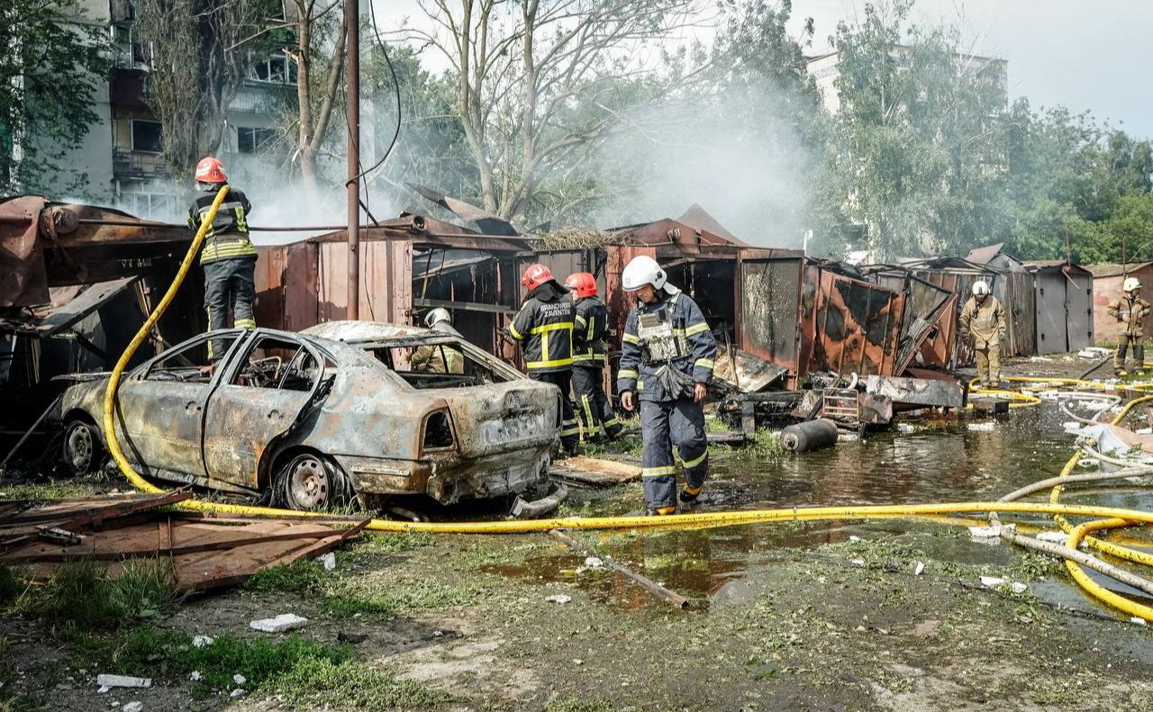 Ракетний удар по Полтаві: ударною хвилею пошкоджено будинки, садочок та школа