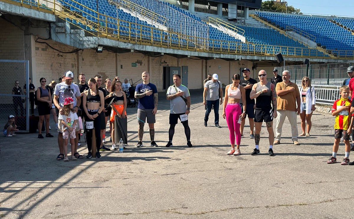 У Полтаві під час благодійного заходу «BURPEE CHALLENGE» збирали кошти для ЗСУ