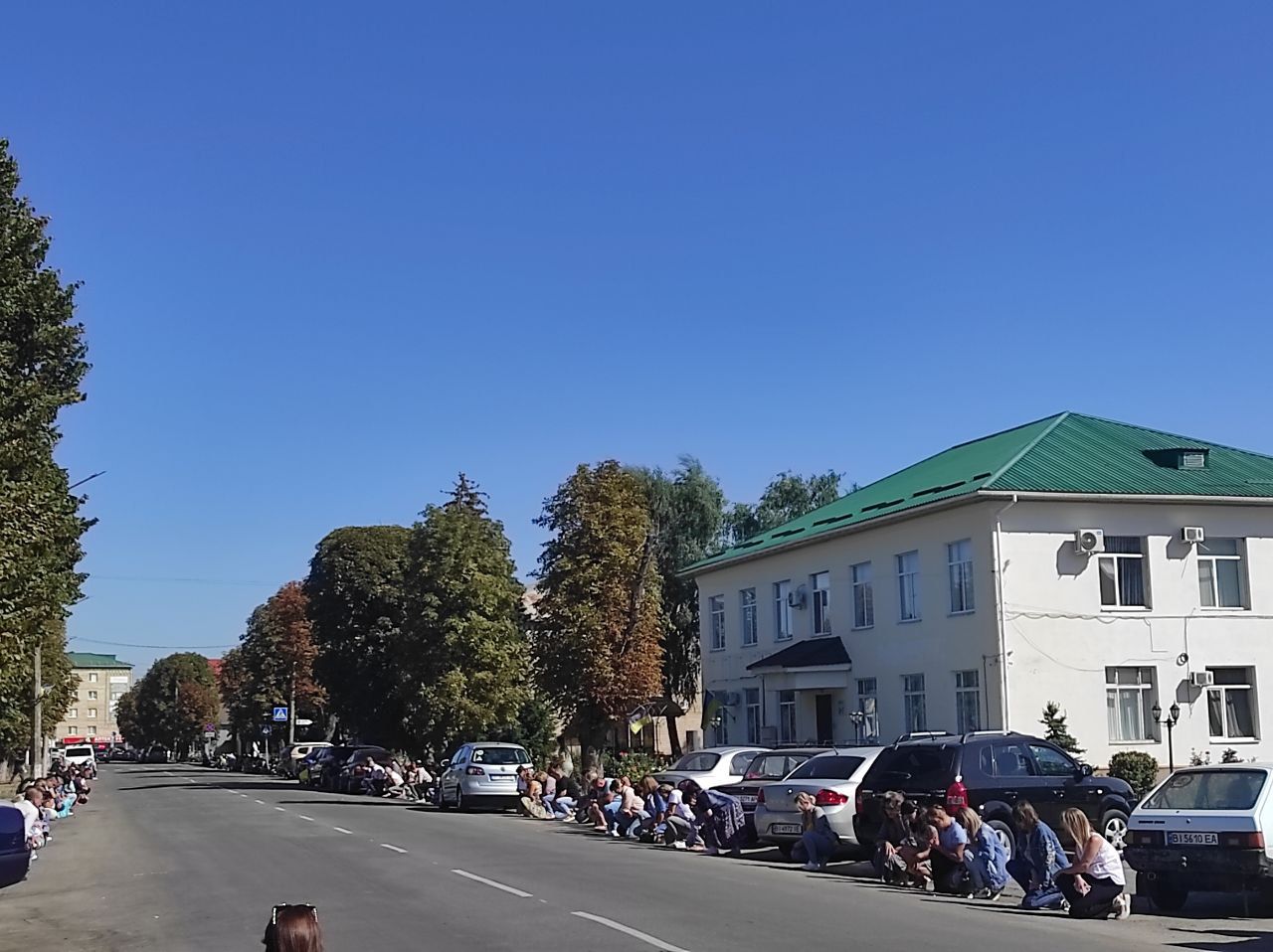 У селі Каленики Решетилівської громади попрощалися із воїном Денисом Моспанком