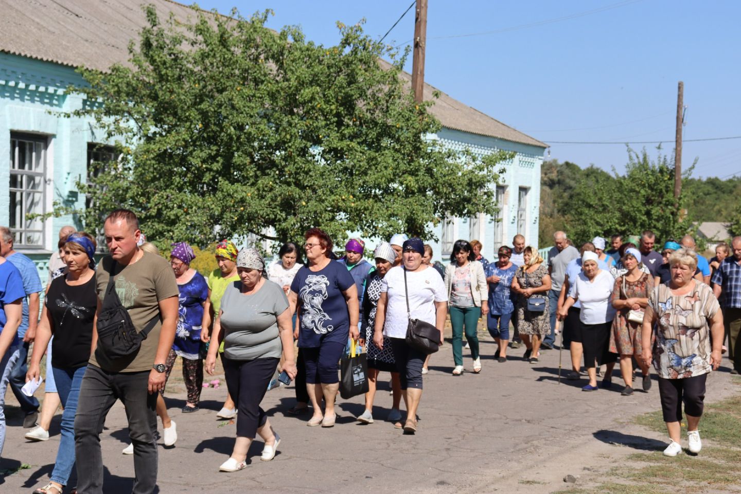 У селі Каленики Решетилівської громади попрощалися із воїном Денисом Моспанком