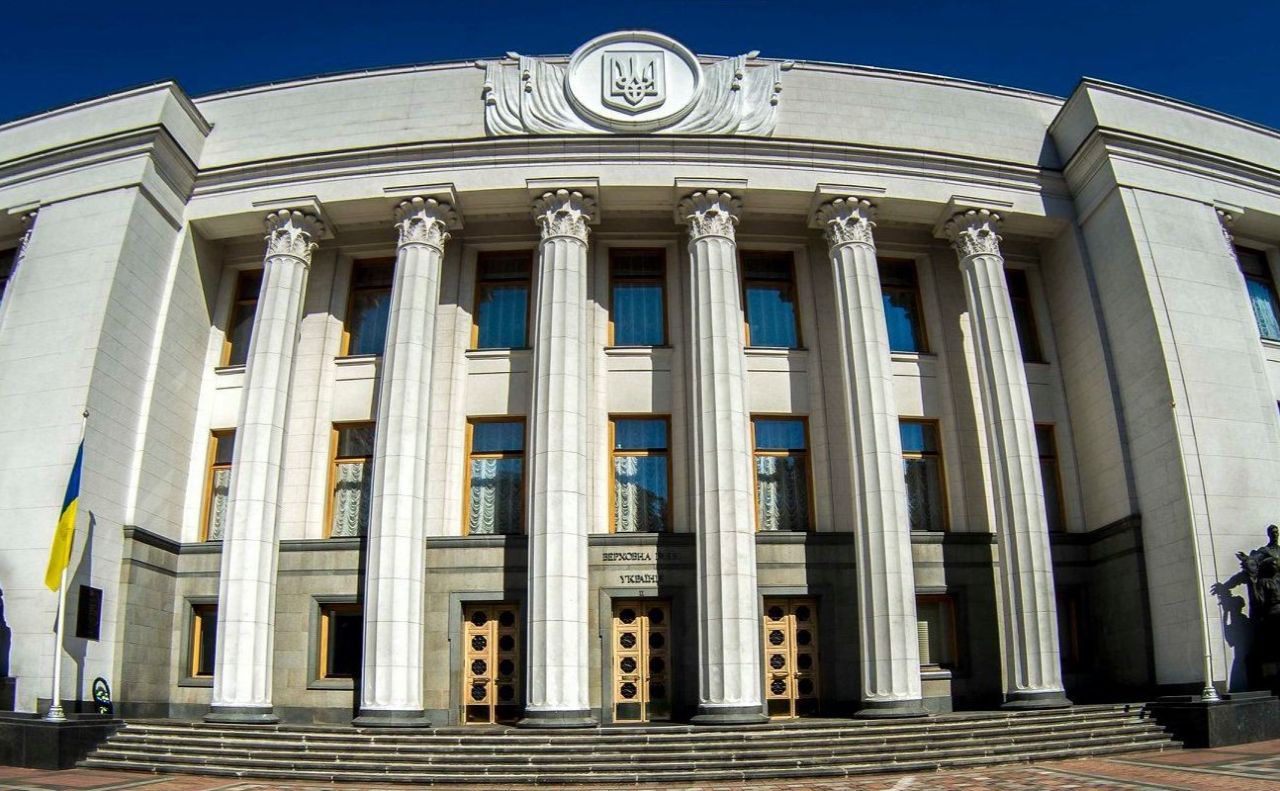 Верховна Рада ухвалила новий пакет виплат при народженні та догляді за дитиною