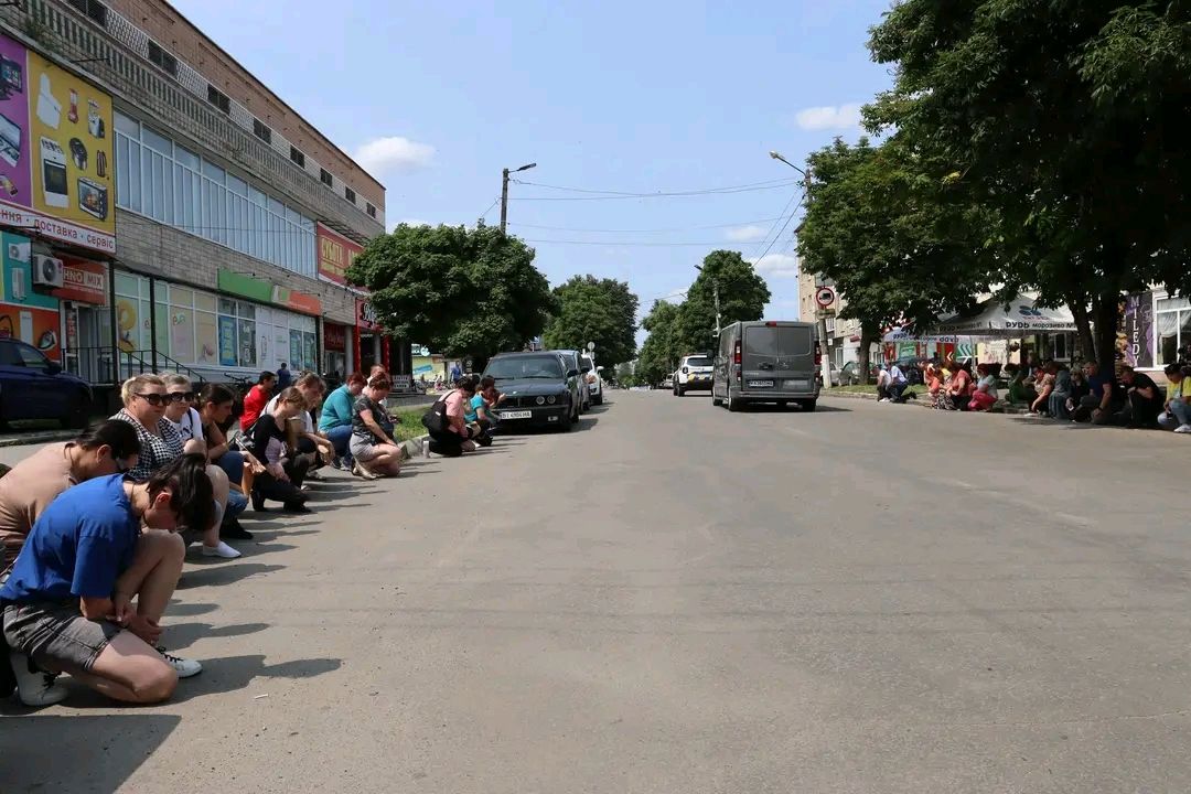 На вічний спочинок повернувся полеглий Вадим Мотріченко