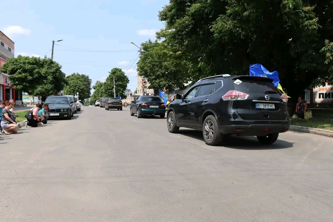На вічний спочинок повернувся полеглий Вадим Мотріченко