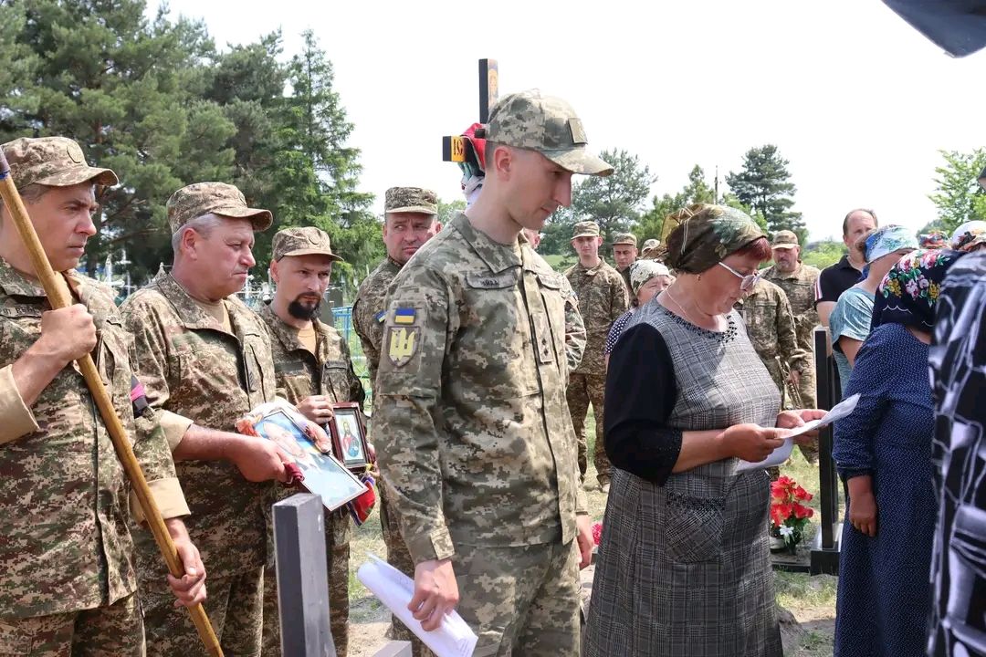 На вічний спочинок повернувся полеглий Вадим Мотріченко