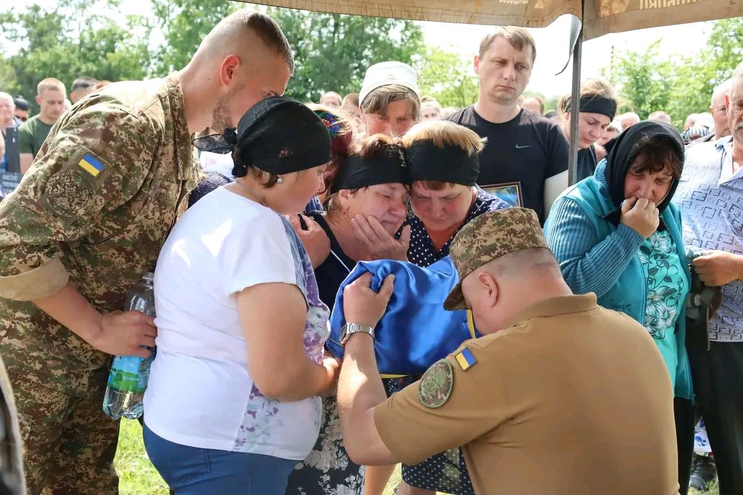 На вічний спочинок повернувся полеглий Вадим Мотріченко