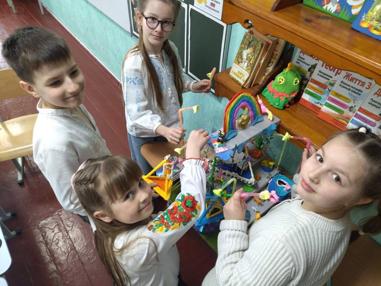 Решетилівські школярі отримали відзнаки за перемогу у архітектурному конкурсі
