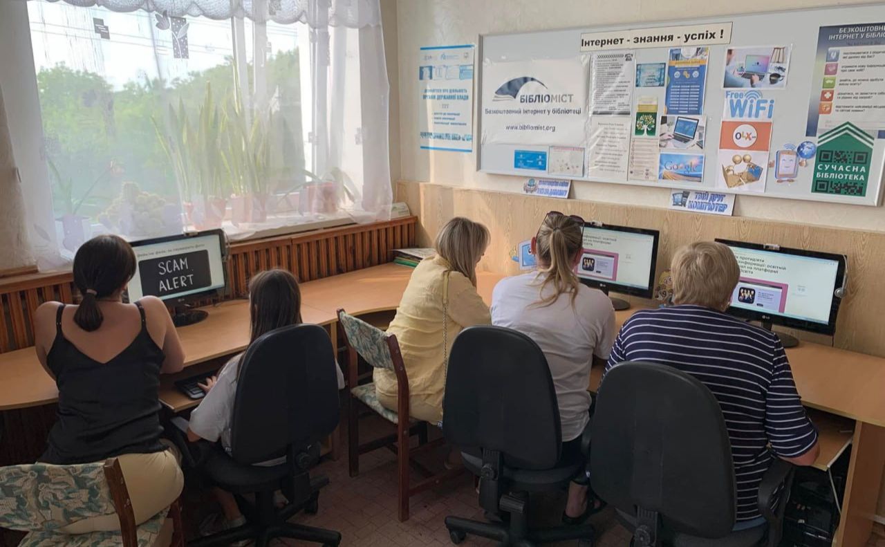 У Сухорабівській СБФ говорили, як захиститися від фейкових новин