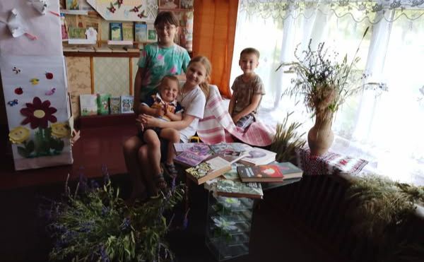 Книгозбірні дбають про дозвілля дітлахів громади