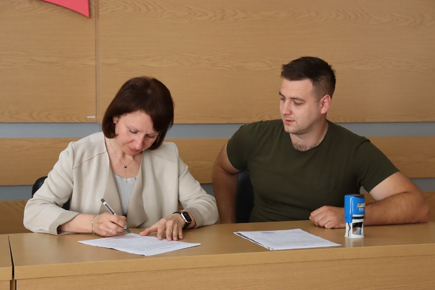 Решетилівська громада передала спорядження підрозділу «Берксерк»