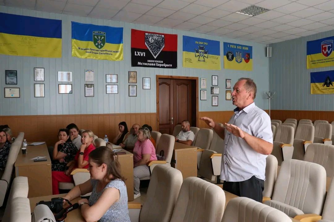 У Решетилівці обговорили питань формування мережі профільної старшої школи