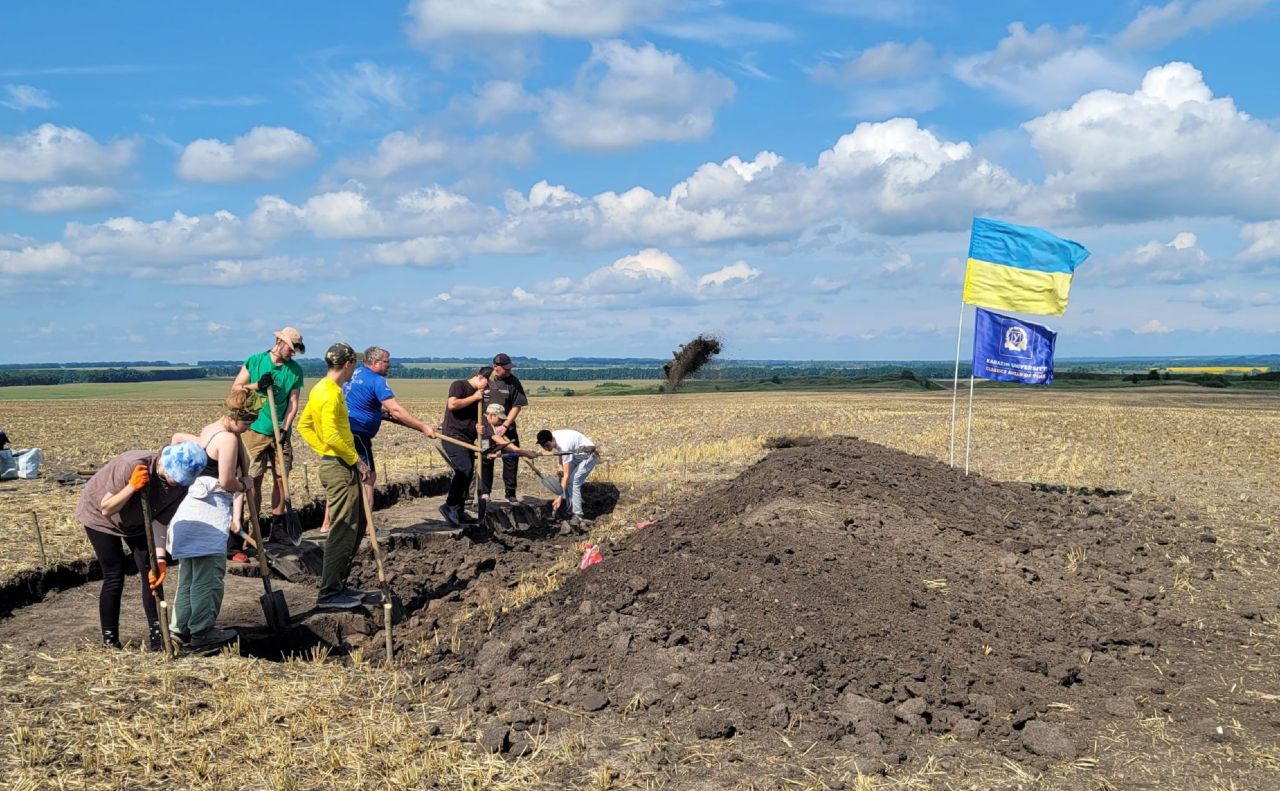 На Більському городищі археологи виявили фрагменти античних амфор