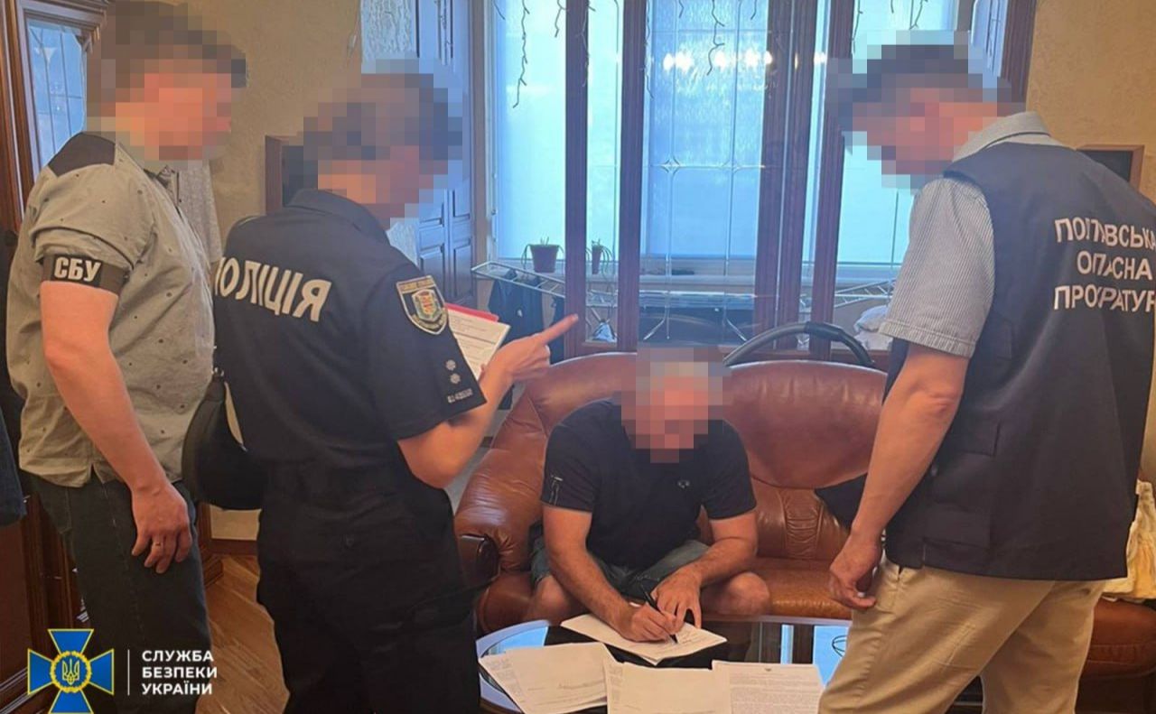 У Полтаві очільник комунального підприємства та підрядник привласнили понад 4 мільйони гривень