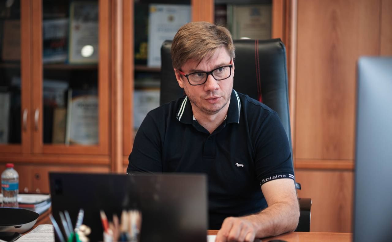 Відбулася позачергова сесія Полтавської обласної ради: за що голосували депутати