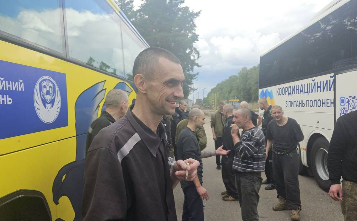 На День Незалежності додому з полону повернулися 146 українців