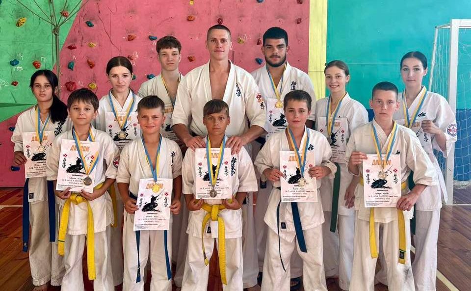 Решетилівські каратисти запрошують у клуб та обіцяють неймовірні результати