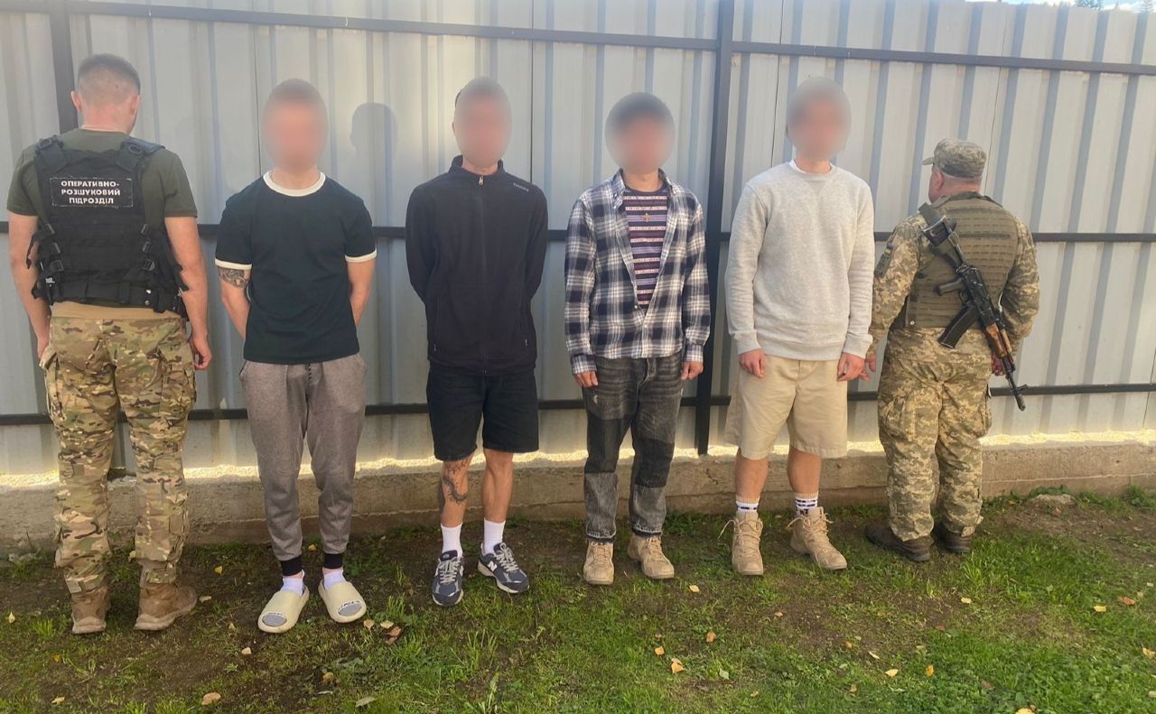 Прикордонники затримали на Буковині чотирьох «туристів» з Полтавщини