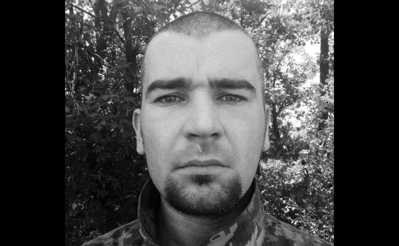У понеділок Решетилівська громада попрощається із захисником Сергієм Колотієм