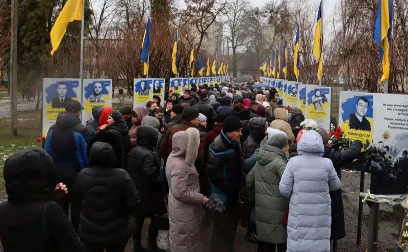 У Решетилівці покладуть квіти на Алеї Героїв у День Захисників та Захисниць України