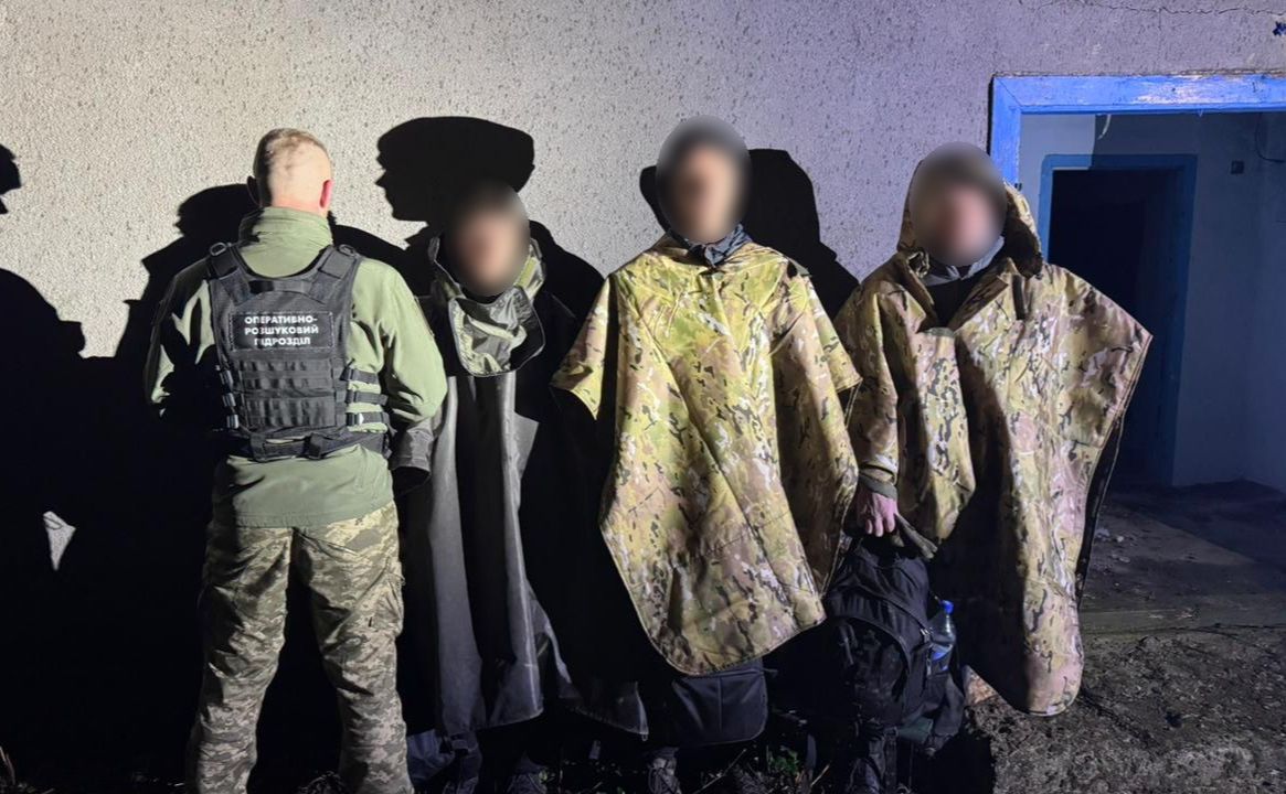 Плащ-невидимка не допоміг: жителя Полтавщини затримали при спробі незаконного перетину кордону