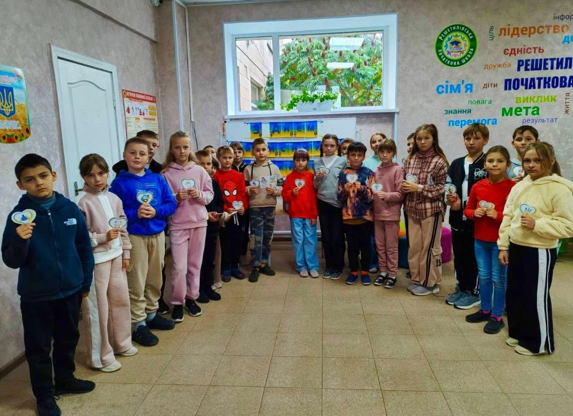 У навчальних закладах зібрали гроші для війська