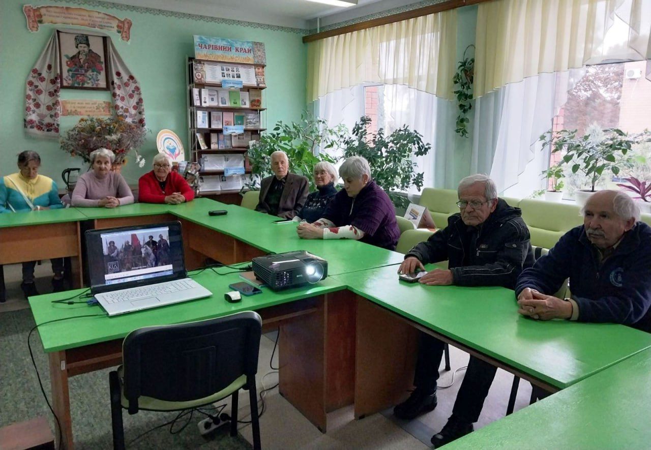 У Решетилівській ЦМБ відбувся захід «Під захистом Покрови»